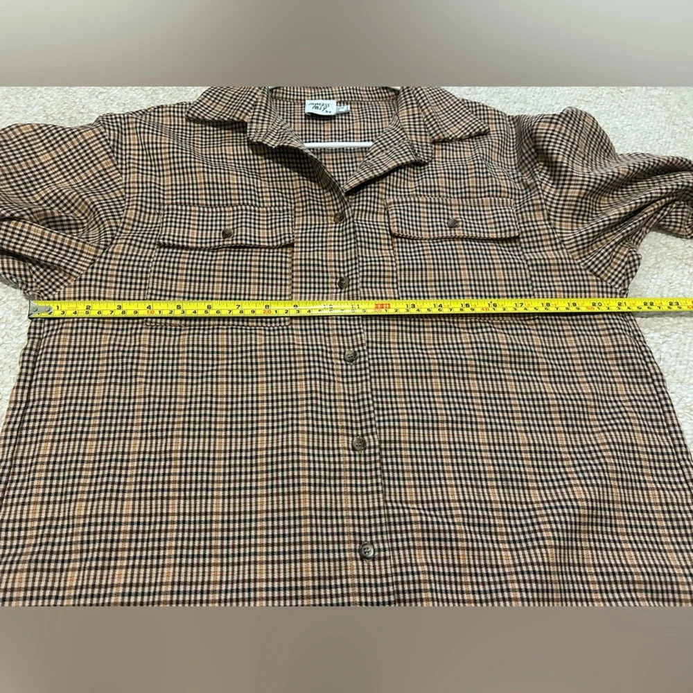 Princess Polly Willa Oversized Button Down Shirt Beige Plaid checkered Size 2. - Picture 10 of 11